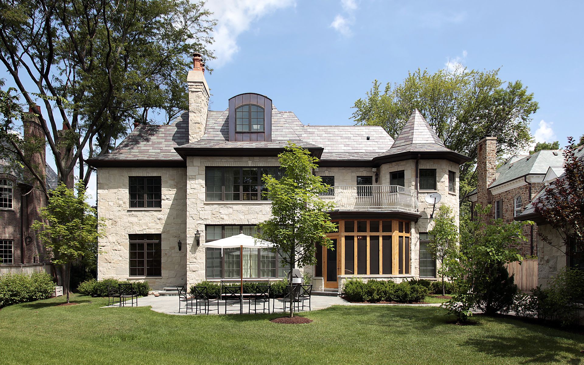 $570,000